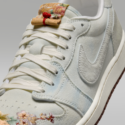 Air Jordan 1 Retro Low OG Men's Shoes. Nike JP
